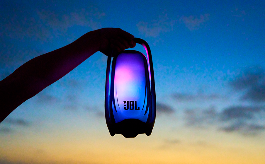 JBL Pulse 6 Jusqu&rsquo;&agrave; 12&nbsp;heures d&rsquo;autonomie de lecture - Image